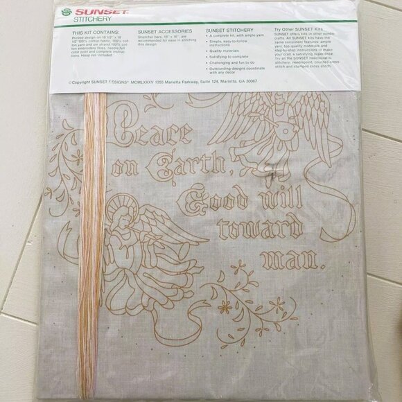 Sunset Stitchery Kit 2113 "Peace On Earth" Embroidery Angels & Candle Design VTG - Picture 3 of 4